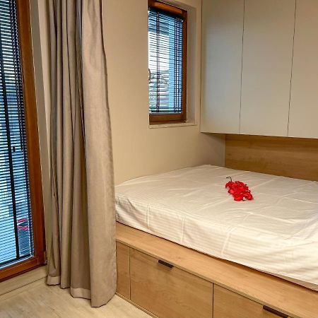 Comfortable 1-Room Apartment Close To The Center Warszawa Exteriör bild